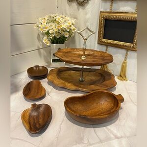 VINTAGE Wooden Serving Set – 5 Pieces